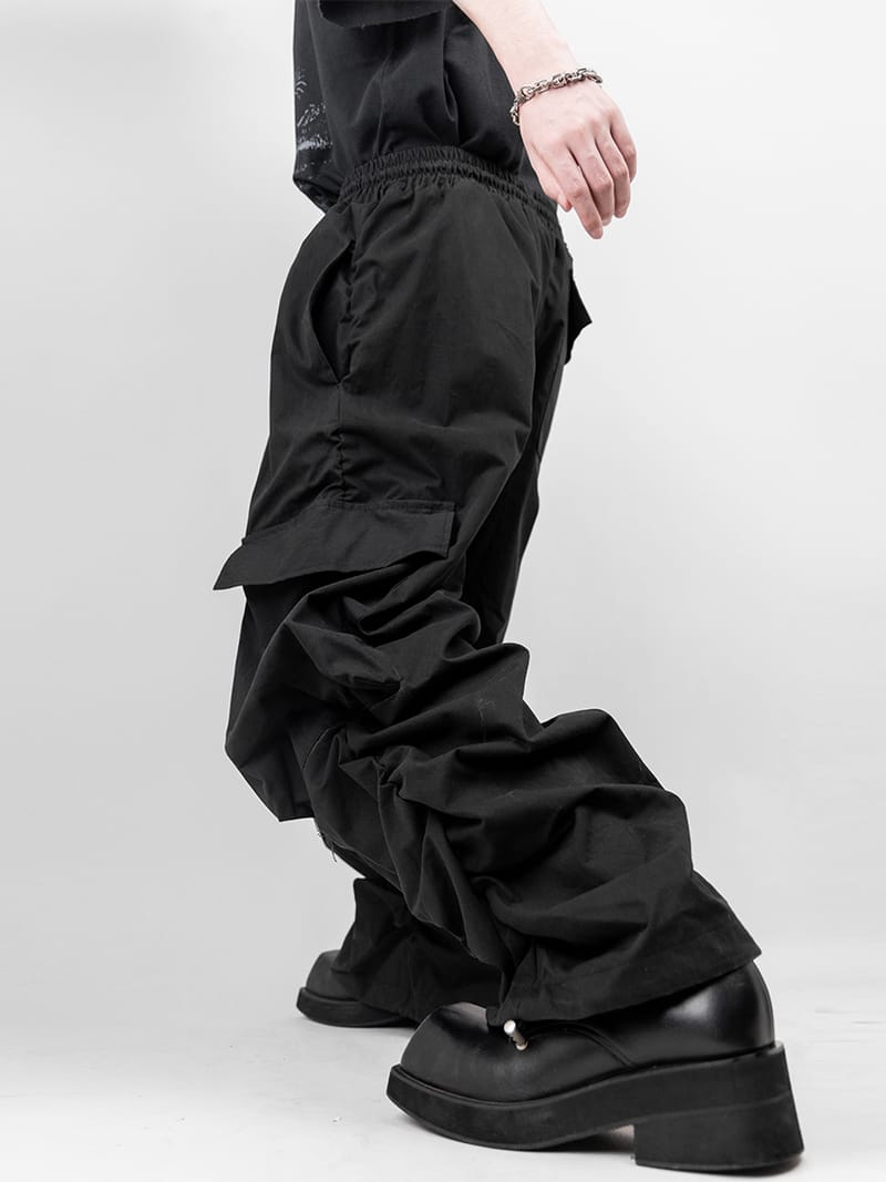 Side over shirred cargo pants