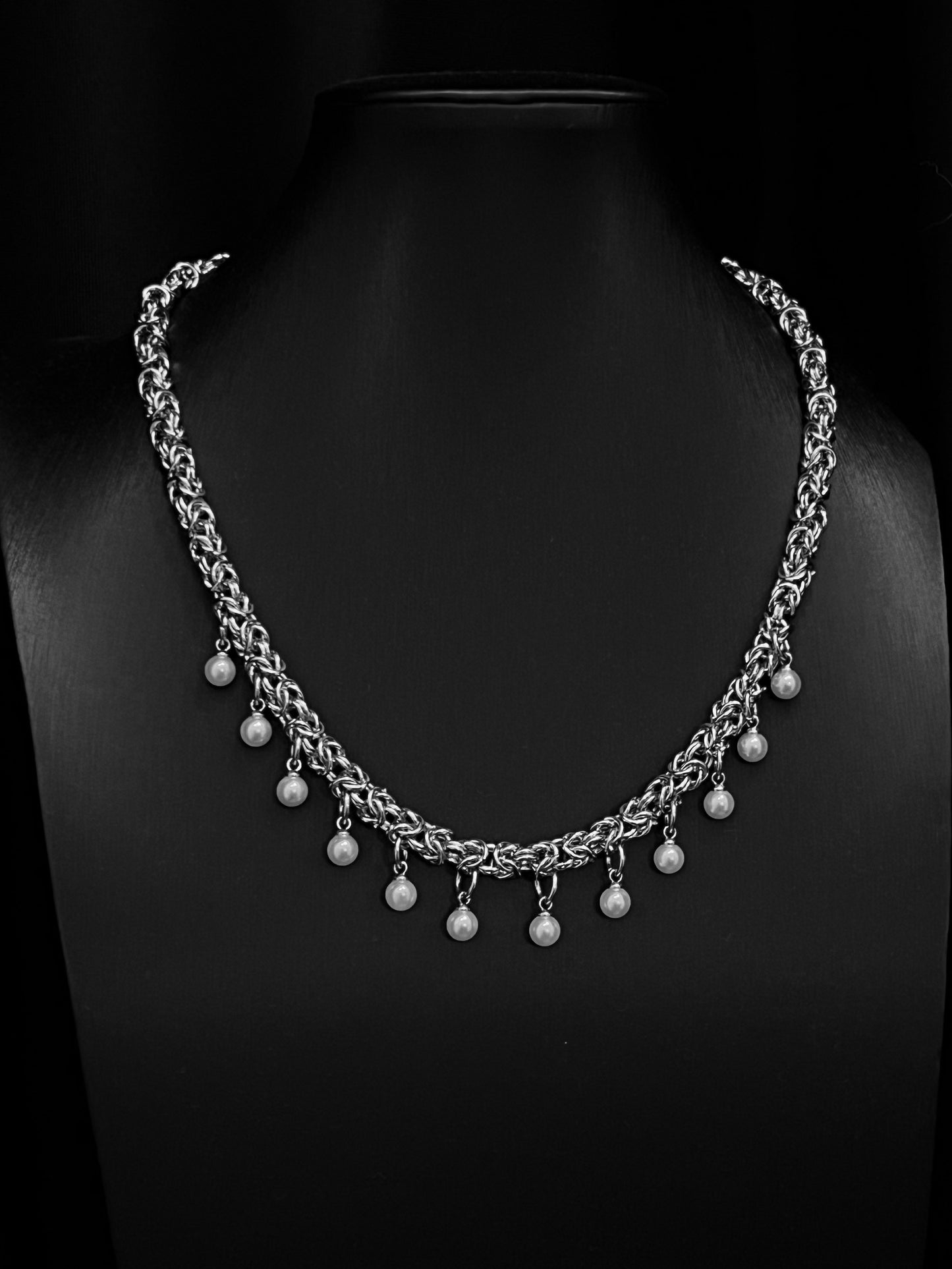 Pearl Twisted Necklace